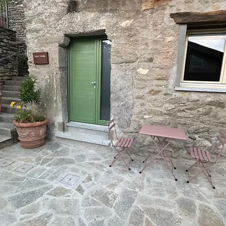 Secret * Pianello Del Lario