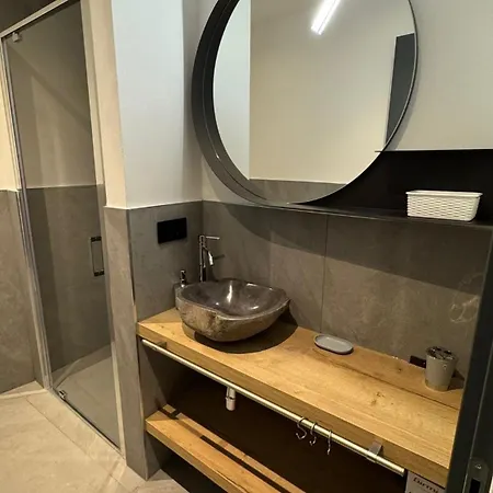 Secret Pianello Del Lario