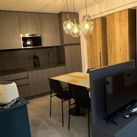 Secret * Pianello Del Lario